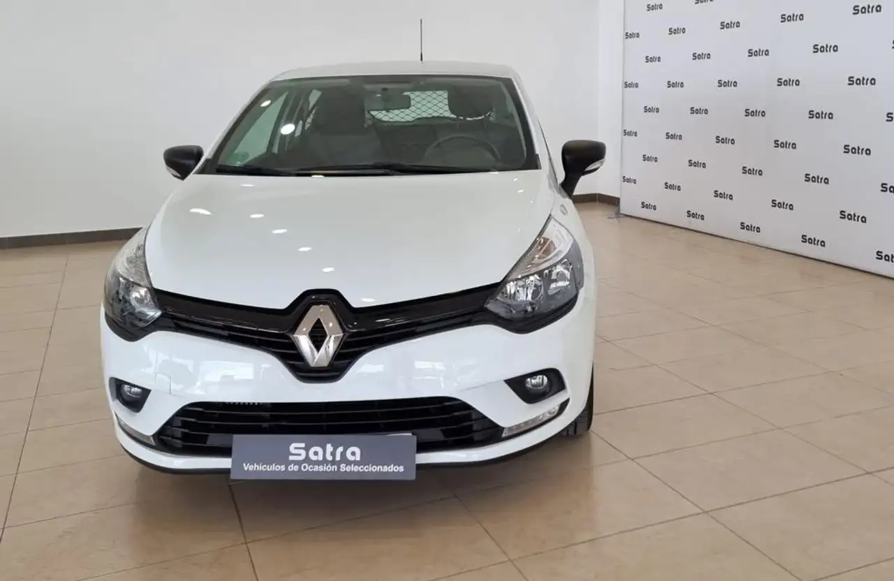  Renting renault clio sce business 49kw blanco