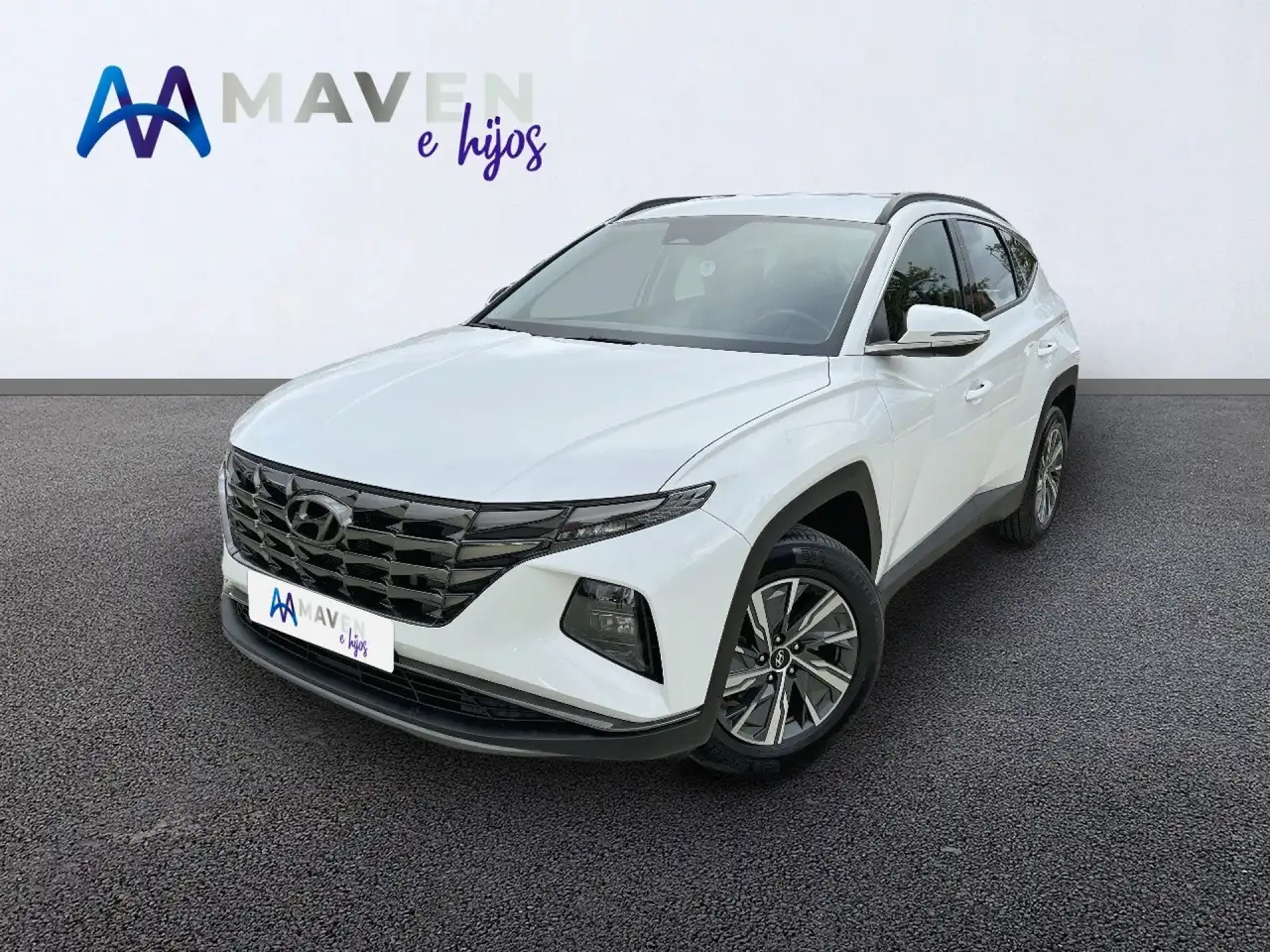  Renting Hyundai TUCSON 1.6 TGDI Maxx 4×2 Blanco 3