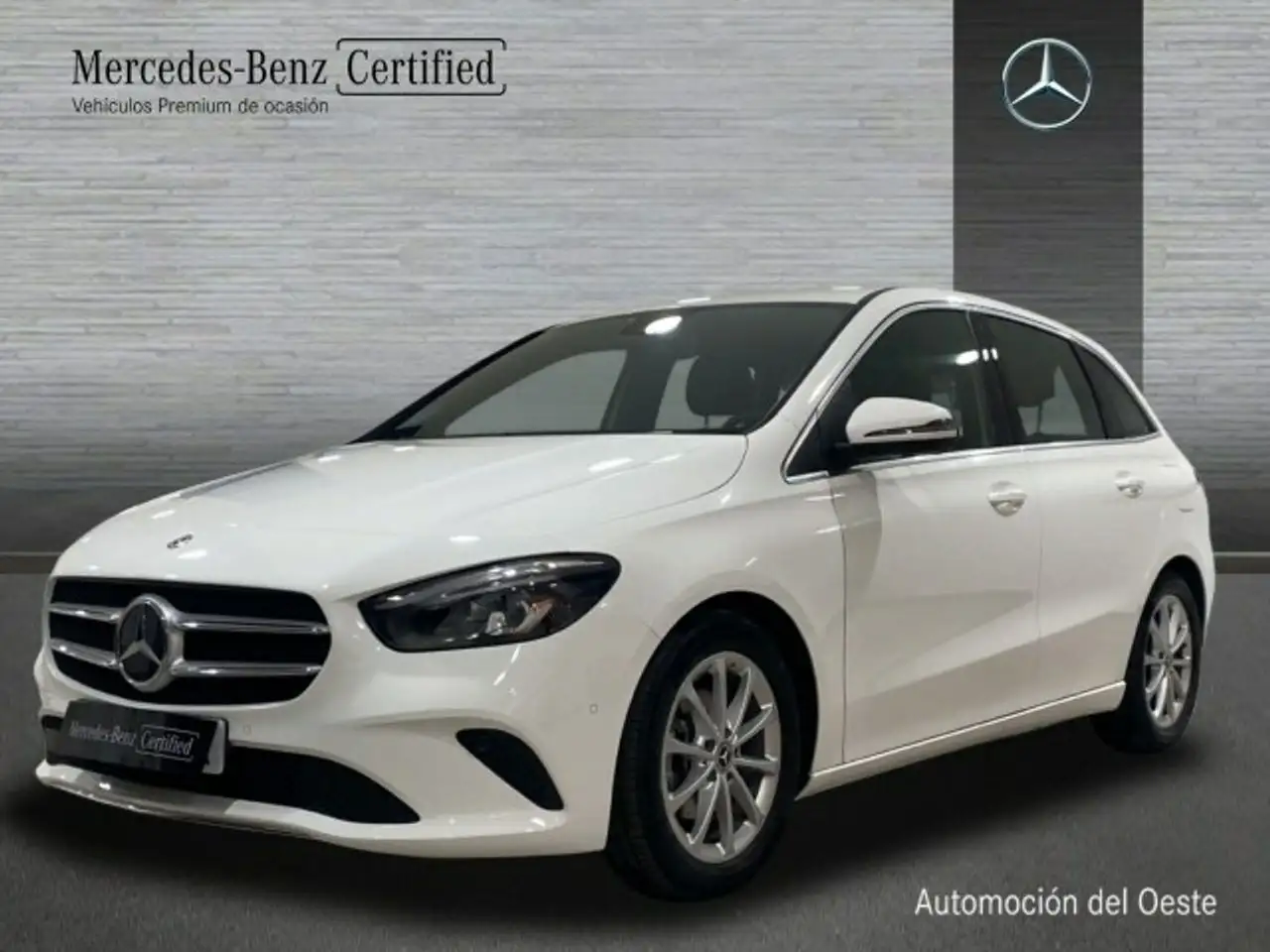  Renting Mercedes-Benz B 250 180 sport tourer[0-800+0-050] Blanco