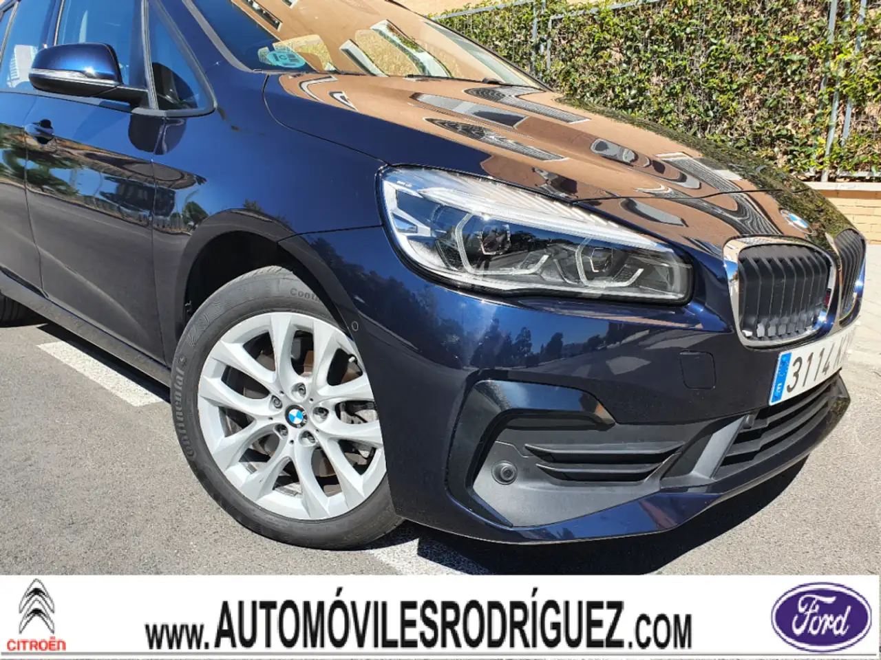  Renting BMW 218 218dA Gran Tourer Azul