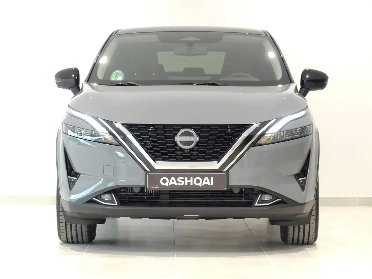  Renting Nissan Qashqai 1.3 DIG-T MHEV 103KW N-CONNECTA 140 5P Gris