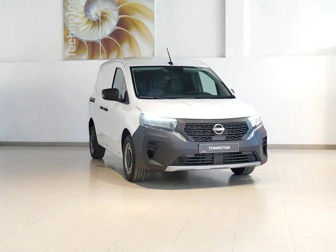  Renting Nissan Townstar 1.3 TCE 96KW PROFESSIONAL 2-SEATS 130 4P Blanco 2