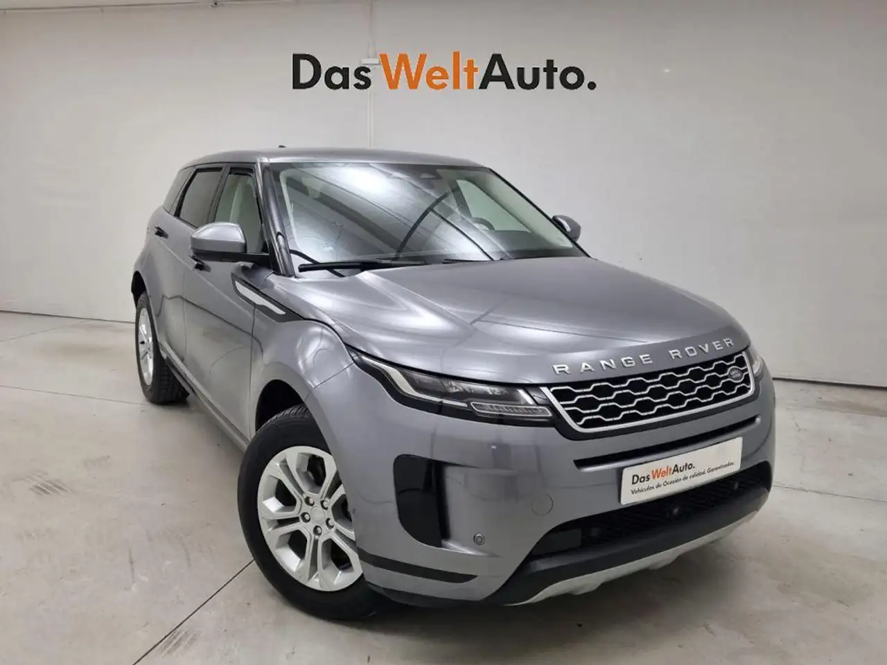 Renting Land Rover Range Rover Evoque 2.0D I4 MHEV HSE AWD Aut. 163 Gris