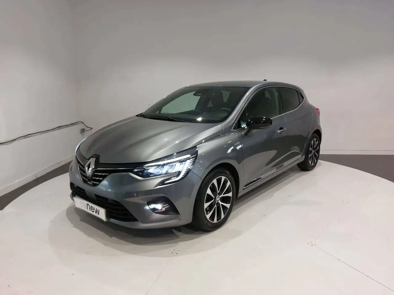  Renting Renault Clio TCe Techno 67kW Techno Gris