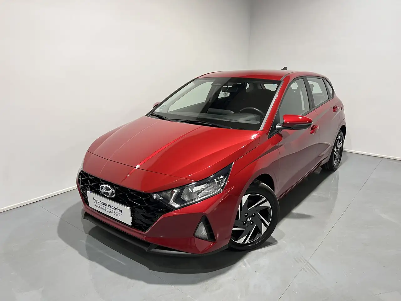  Renting Hyundai i20 1.0 TGDI Klass 100 Rojo 2