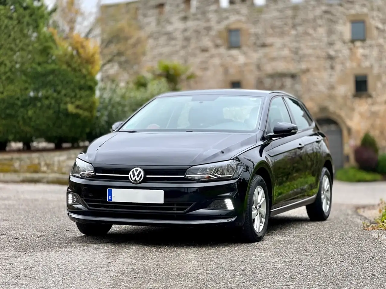  Renting Volkswagen Polo 1.6TDI Advance 70kW Negro