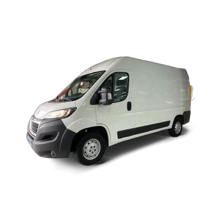 Renting Peugeot Boxer Furgón 2.2BlueHDI 335 L2H2 Pack S&amp;S 140 Blanco 1