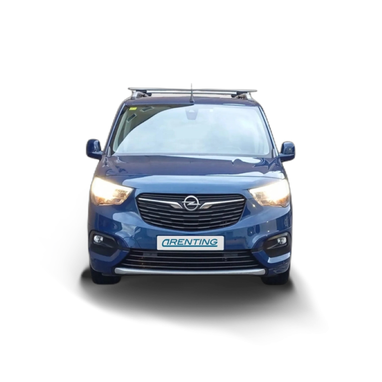 Renting Opel Combo Life 1.5 D Innovation 7 pl