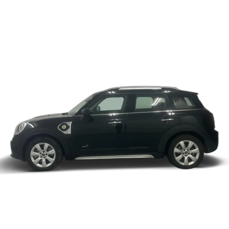 Renting MINI Cooper Countryman SE ALL4 AUT. Negro