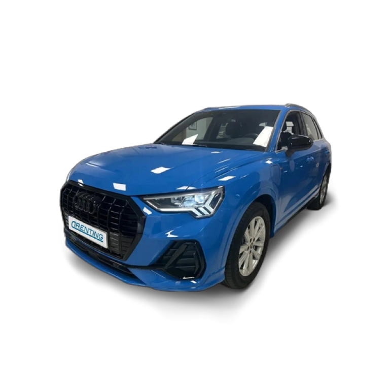Renting Audi Q3 45 TFSIe Black line S-tronic Azul