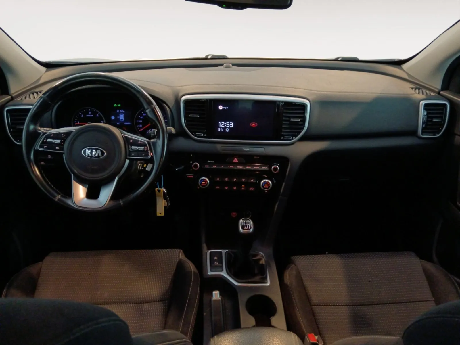 Renting Kia Sportage 1.6 MHEV Drive Plus 4×2