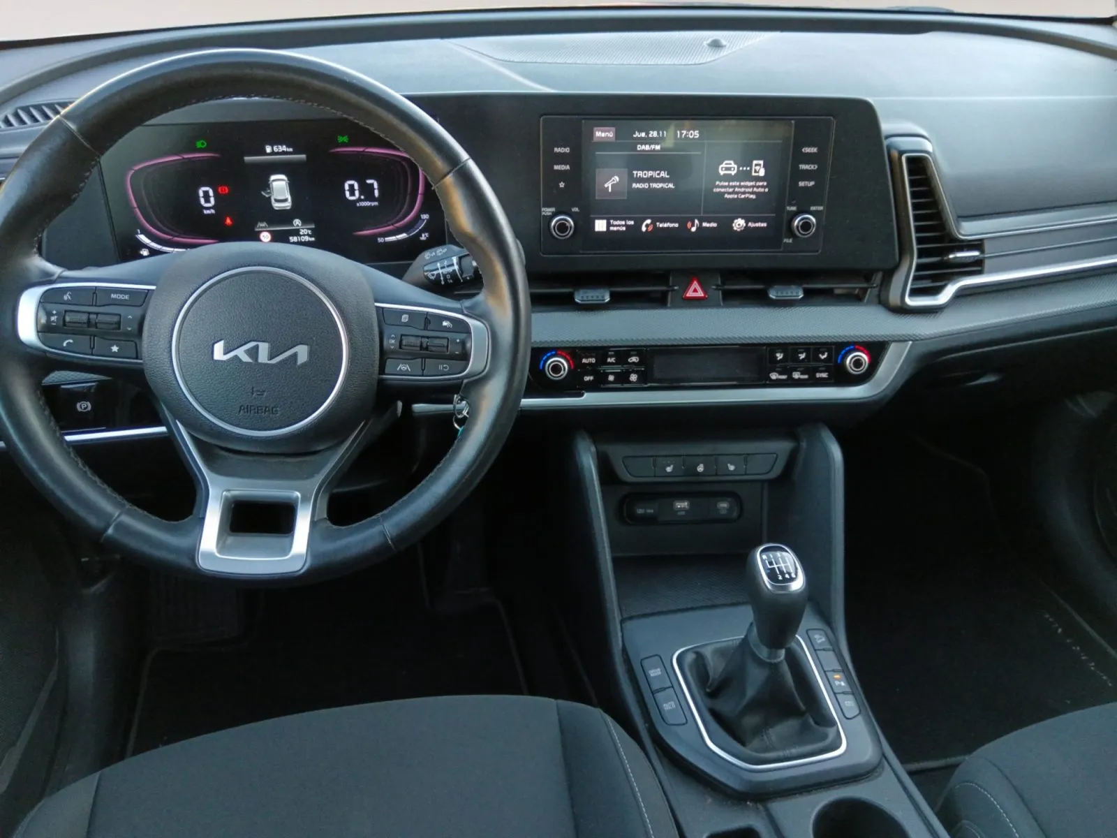 Renting Kia Sportage 1.6 T-GDI Edition 7