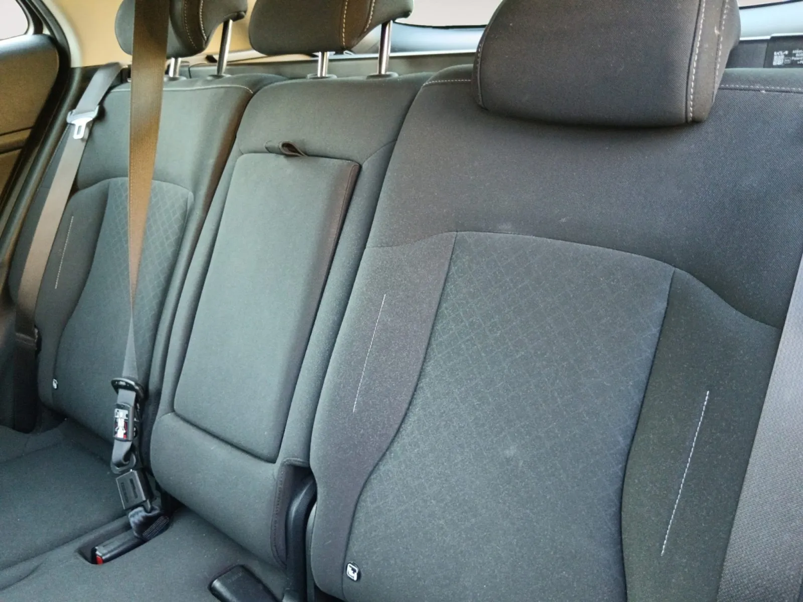 Renting Kia Sportage 1.6 T-GDI Edition 7