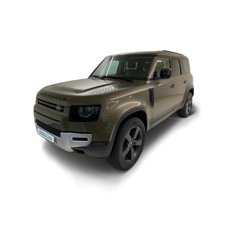 Renting LAND ROVER Defender 110 3.0D l6 MHEV SE AWD Aut. 250