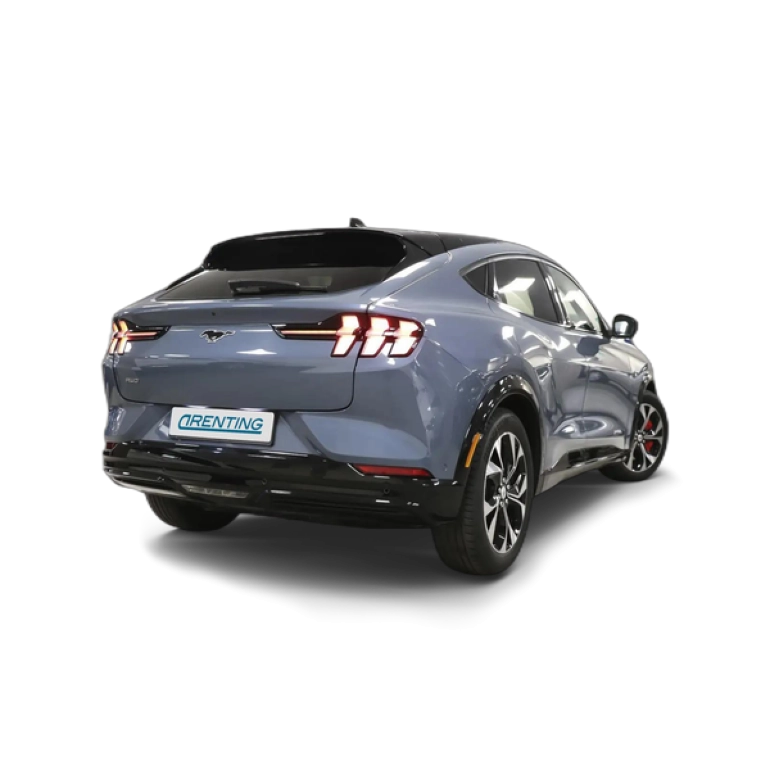 Renting Ford Mustang Shelby Super Snake Azul