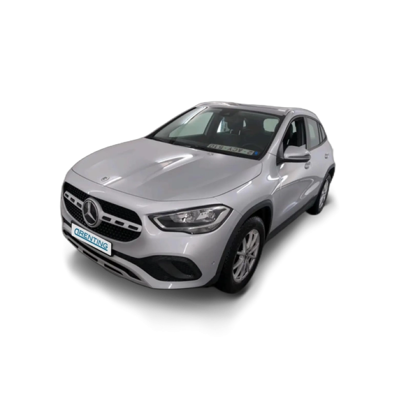 Renting Mercedes-Benz GLA 200 200d 4Matic 8G-DCT Negro 1