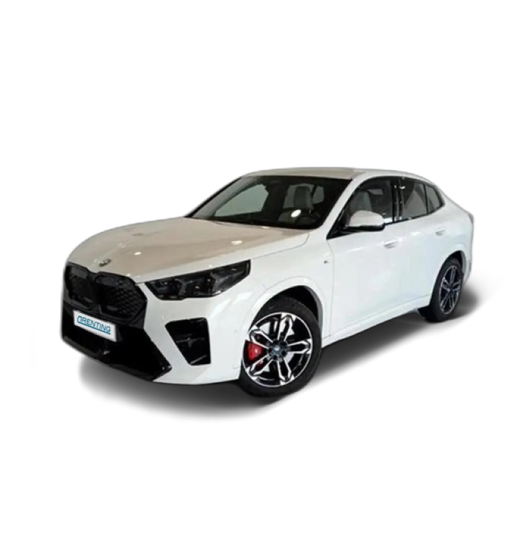Renting BMW iX2 eDrive20A Blanco 2