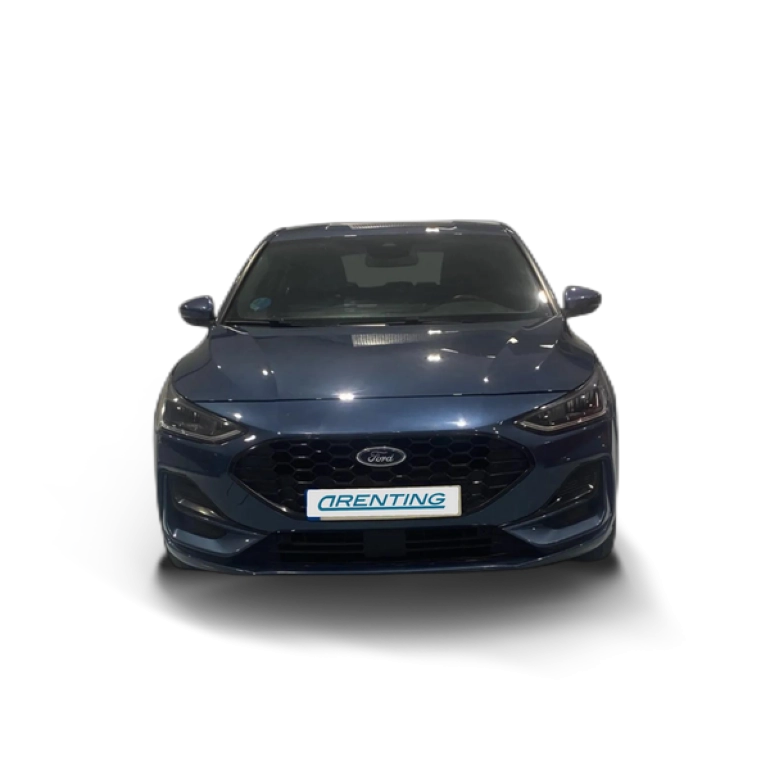 Renting Ford Focus 1.0 EcoBoost Hybrid St-Line X 6
