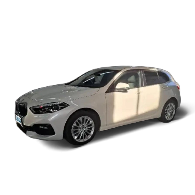 Renting BMW 118 118d Blanco 4