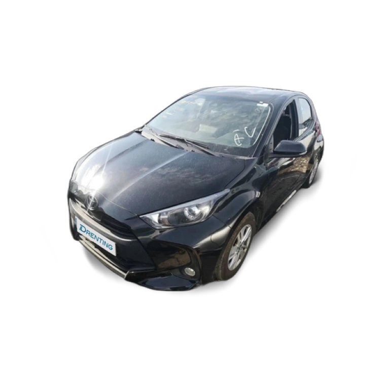 Renting Toyota Yaris 125 S-Edition Negro