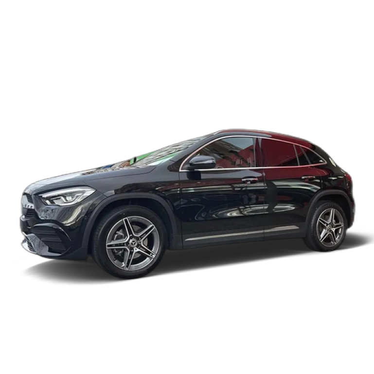 Renting Mercedes-Benz GLA 250 250e Negro 1 1