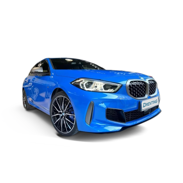 Renting BMW 135 M135iA xDrive Azul 1