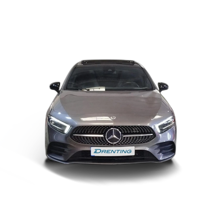 Renting Mercedes-Benz Clase A 250 e AMG Line 5