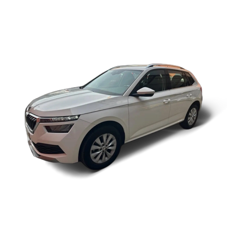 Renting Skoda Kamiq 1.0 TSI Ambition 81kW DSG Blanco 9 2