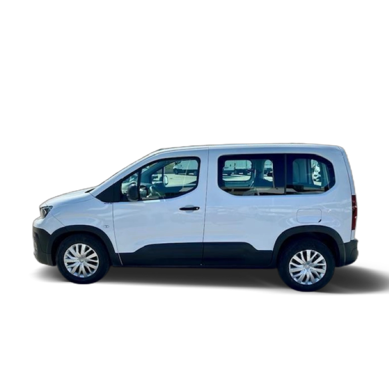Renting PEUGEOT RIFTER 1.5 BLUEHDI STANDAR 100 ACCESS COMBI