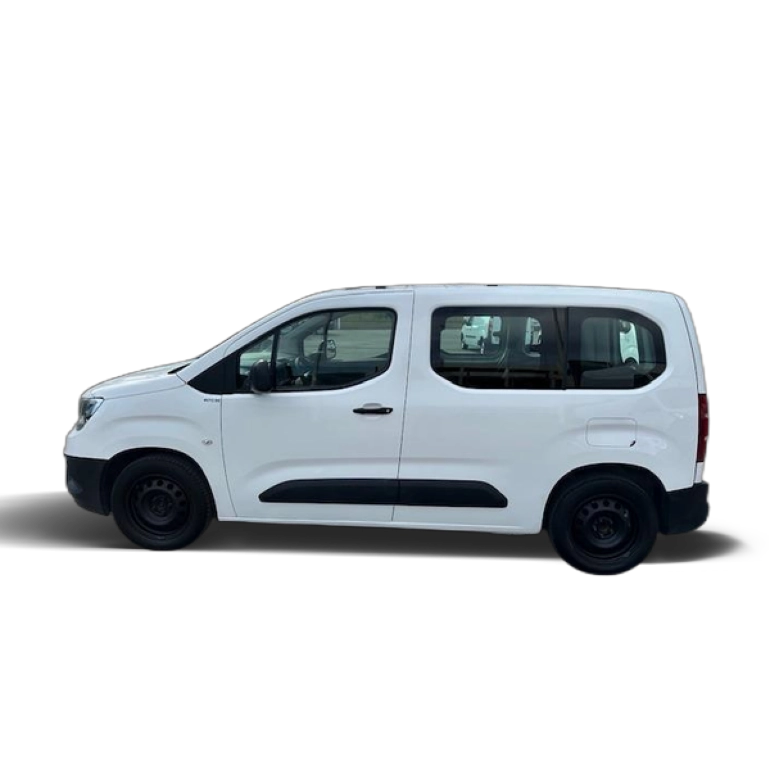 Renting OPEL COMBO 1.5 TD LIFE 100 EXPRESSION COMBI