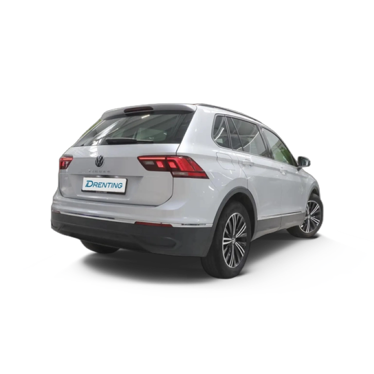 Renting Volkswagen Tiguan 1.5 TSI Life DSG 110kW Plateado 1