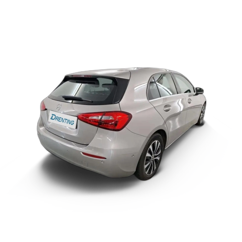 Renting Mercedes-Benz A 180 180d 7G-DCT Plateado
