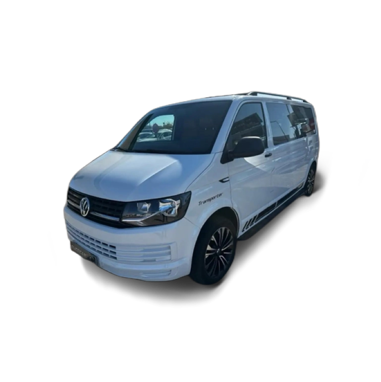 Renting Volkswagen T5 Multivan 2.0TDI BMT DSG Blanco
