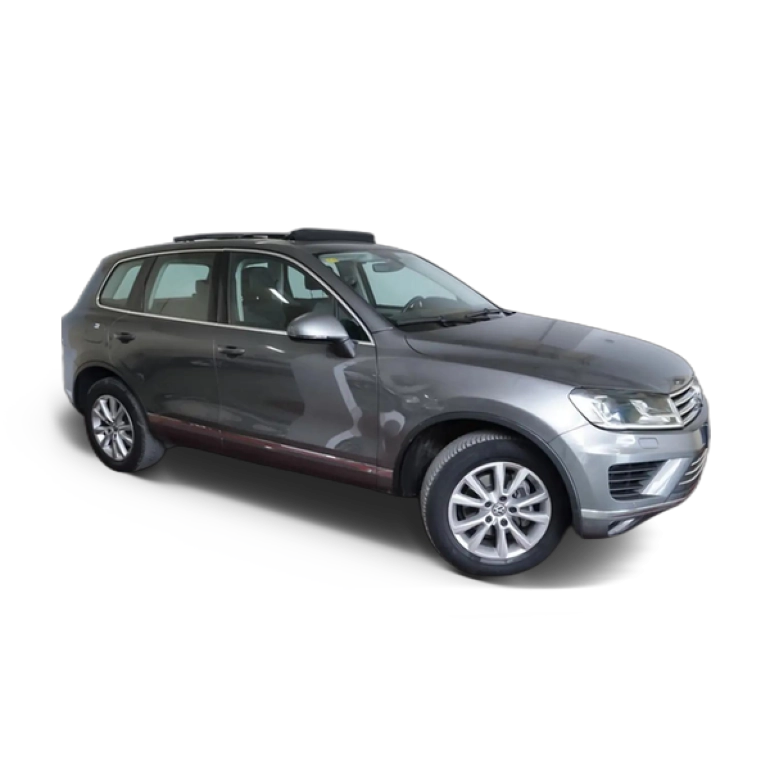 Renting Volkswagen Touareg 3.0TDI V6 BMT Premium 150kW Tiptronic Gris