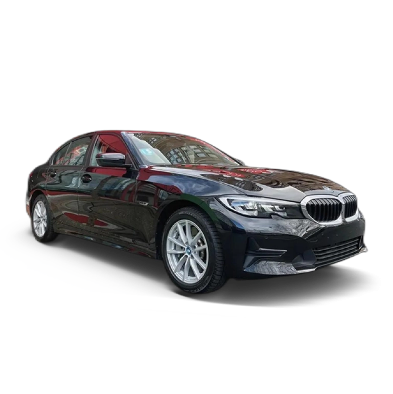 Renting BMW 330 330e Negro 2