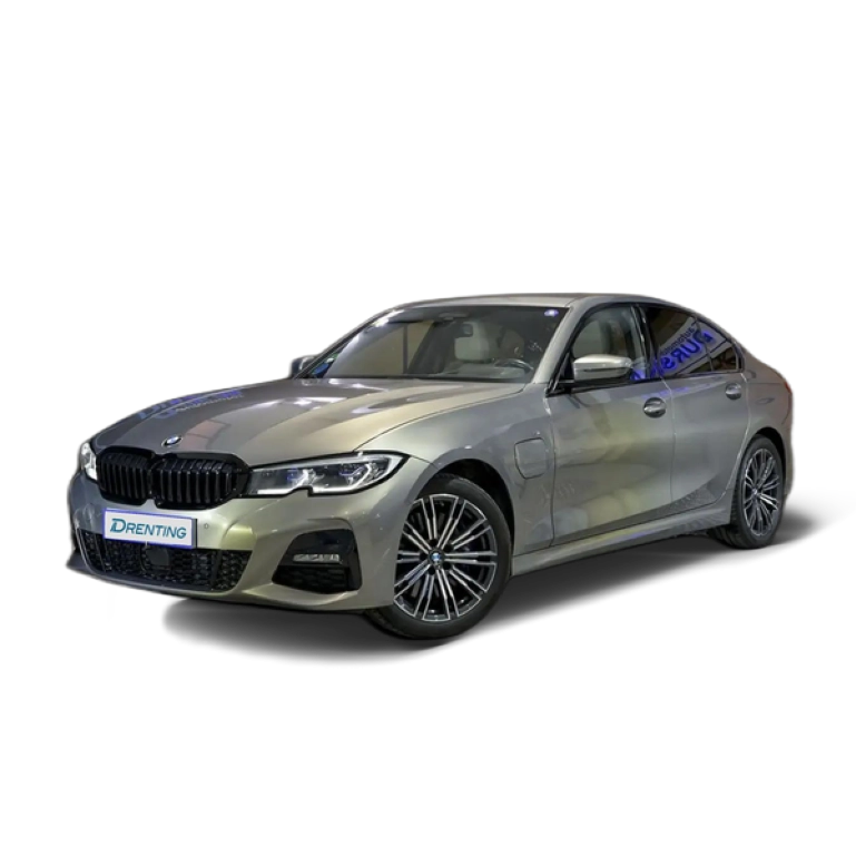 Renting BMW 330 330e Gris 1