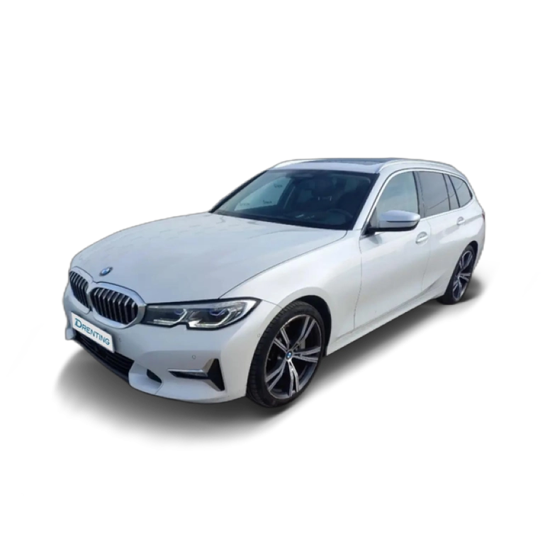 Renting BMW 330 330iA xDrive Touring Blanco