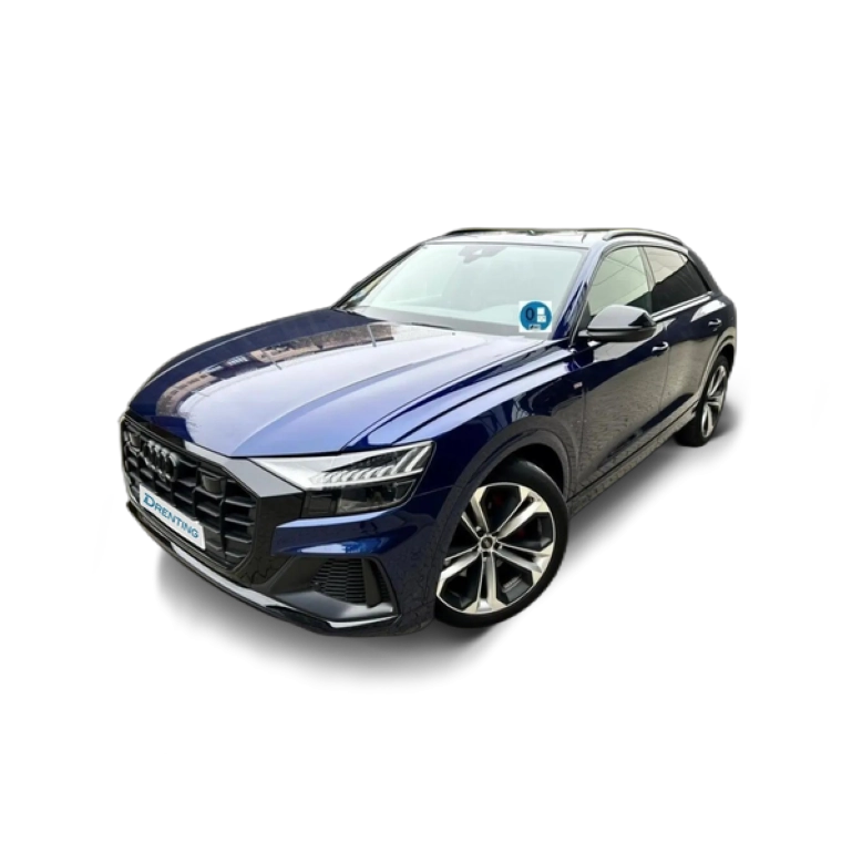 Renting Audi Q8 60 TFSIe Black line plus quattro Azul