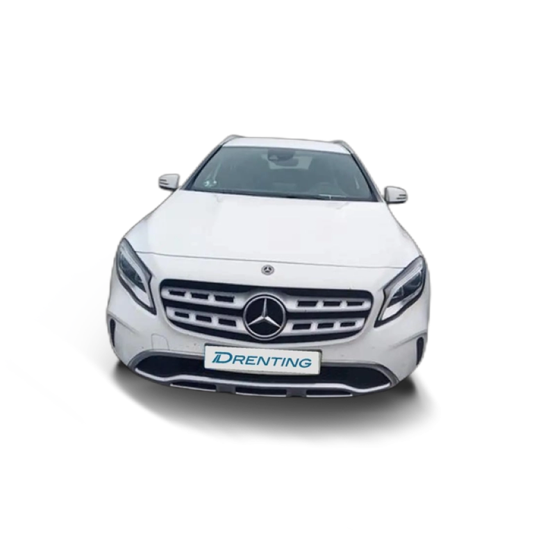 Renting Mercedes-Benz GLA 180 7G-DCT Blanco 1