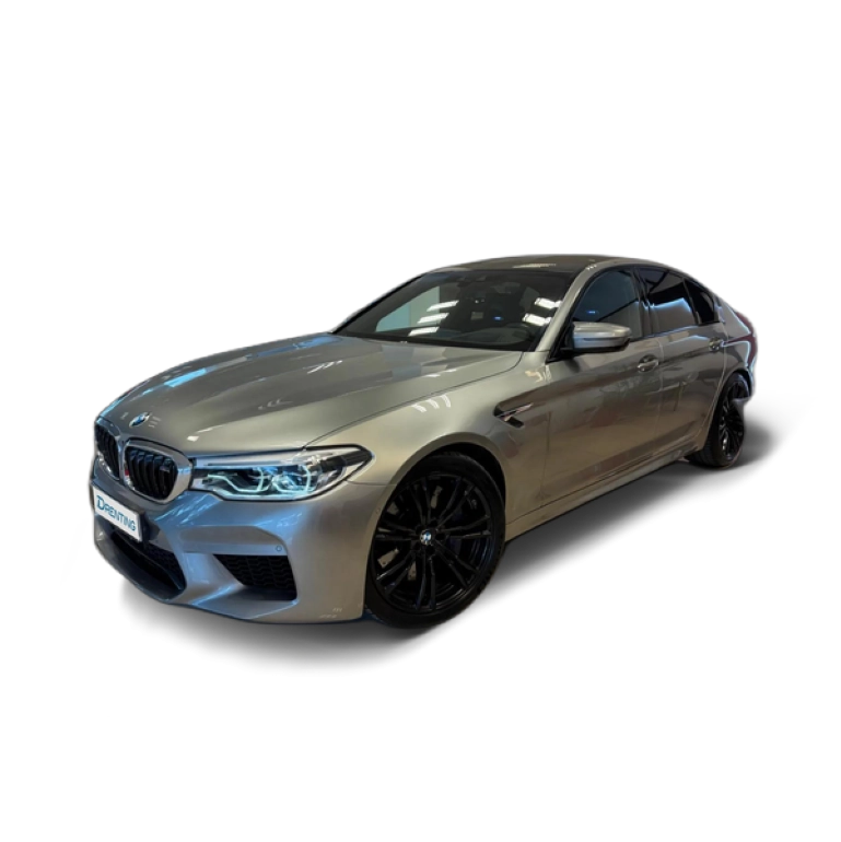 Renting BMW Serie 5 M5A