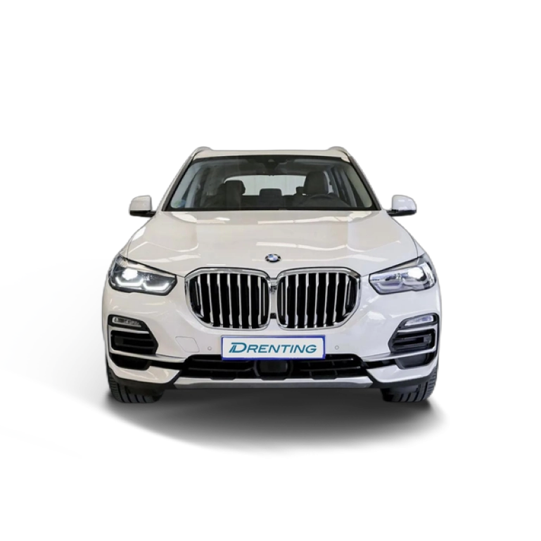 Renting BMW X5 xDrive 30dA