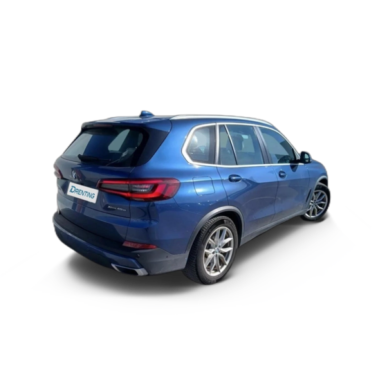 Renting BMW X5 xDrive45e 2