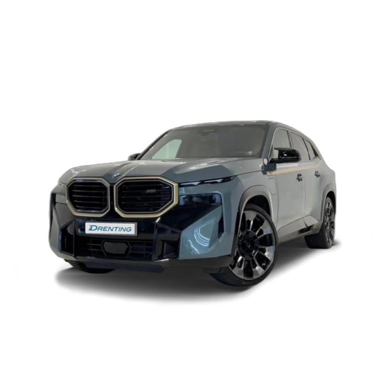 Renting BMW XM Verde