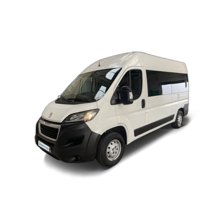 Renting Peugeot Boxer Combi 2.2BlueHDI 333 L2H2 140 Blanco