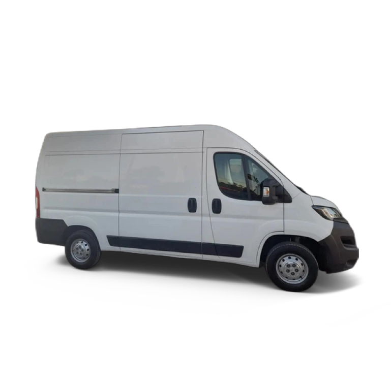 Renting Peugeot Boxer Furgón 2.0BlueHDI 335 L2H2 130