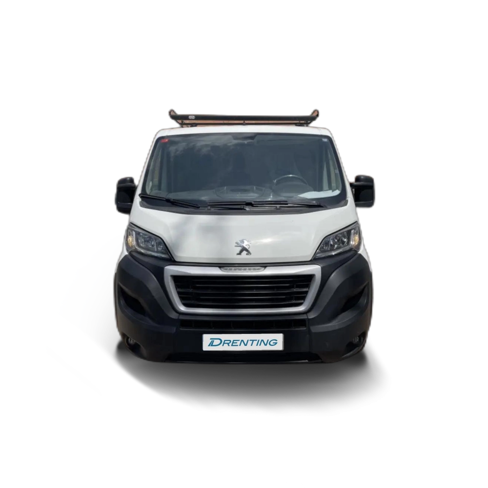 Renting Peugeot Boxer Furgón 2.2BlueHDI 333 L2H1 S&amp;S 120 Blanco