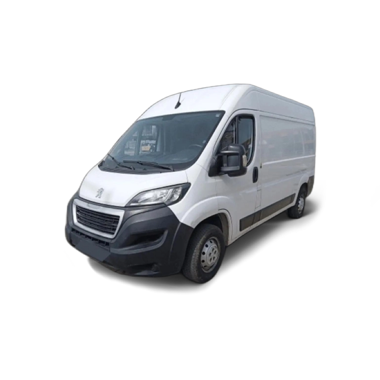 Renting Peugeot Boxer Furgón 2.2BlueHDI 335 L2H2 Pack S&amp;S 140 Blanco 2