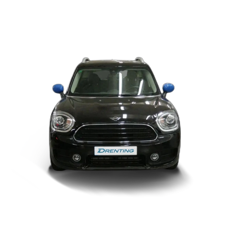 Renting MINI Cooper Countryman D Negro 2