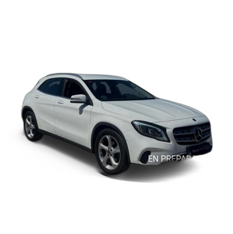 Renting Mercedes-Benz GLA 200 d Blanco 1