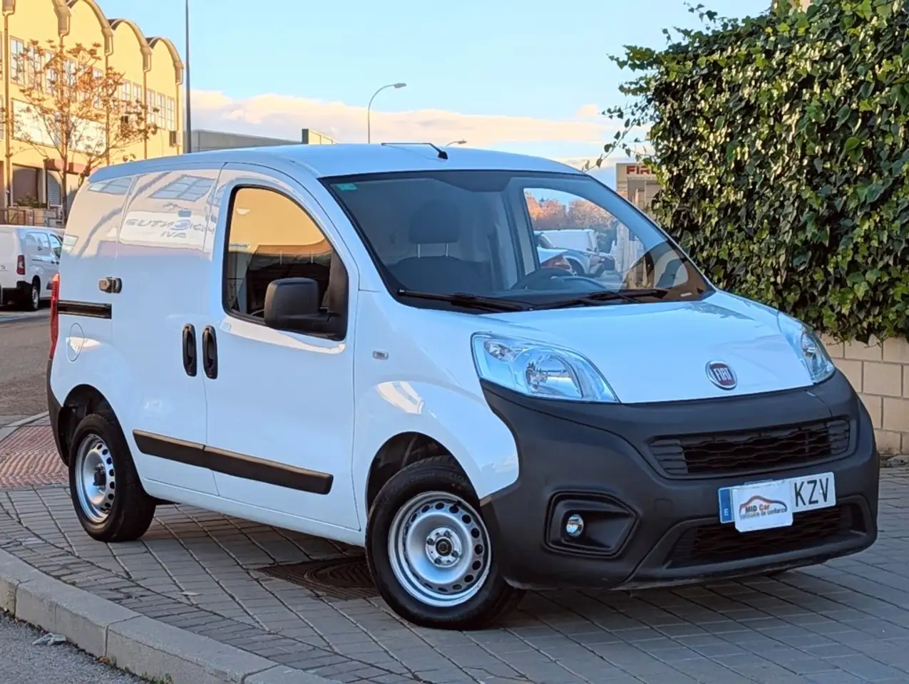 Renting Fiat Fiorino Comercial Fiat 1.3Mjet E6+ 80Cv Blanco